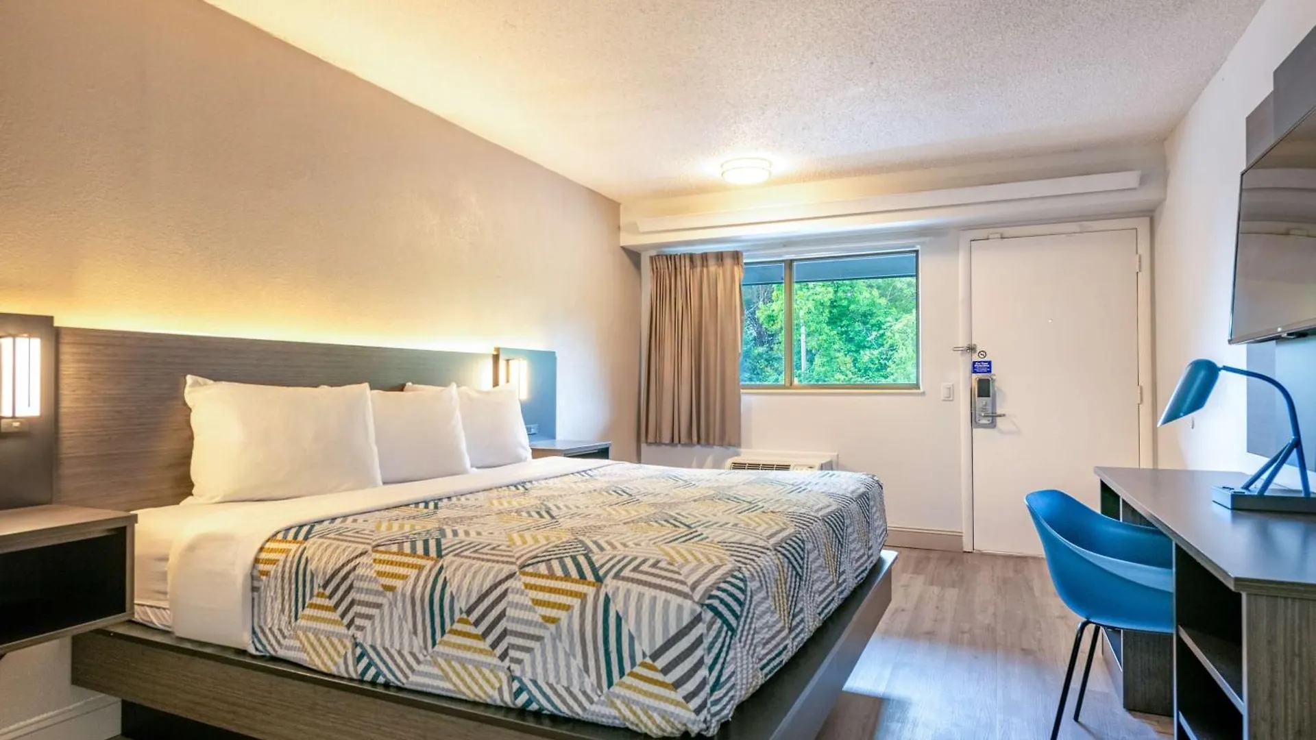Motel 6-Charlotte, Nc - Coliseum 샬럿